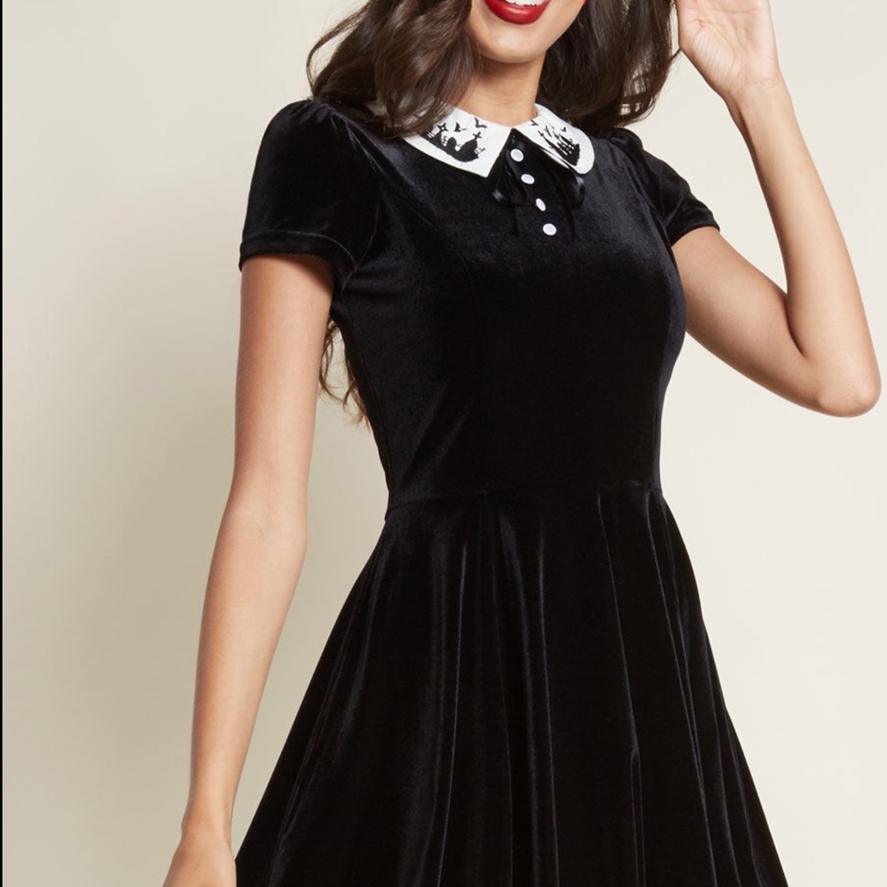 Hell Bunny Fortune Favors the Cave Velvet Dress